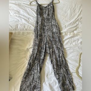 Old navy palm romper